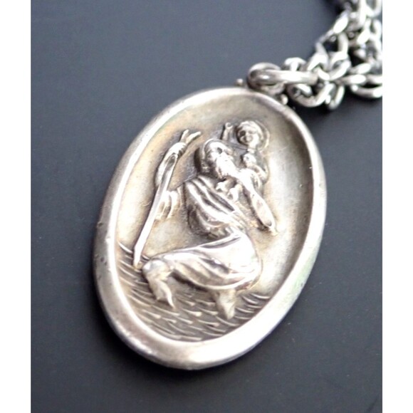 Sterling Silver Theda Saint Christopher Men's Pendant on 24" Chain 25.72 grams - Picture 1 of 13